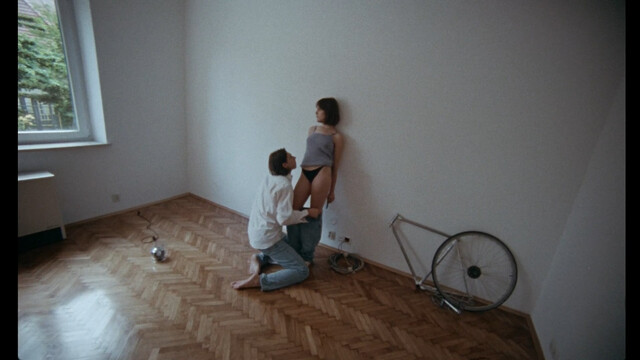 Weronika Janosz sexy – Do Tych Dziewcząt (2020)