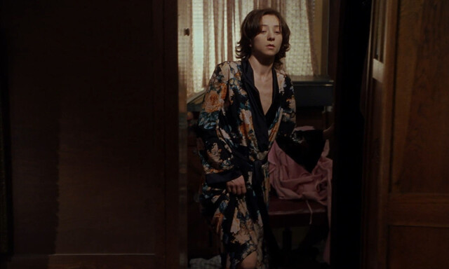 Sylvie Testud nude – Tomorrow We Move (Demain on déménage) (2004)