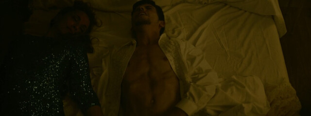 Miriam Martín nude – The Night of the Virgin (La noche del virgen) (2016)