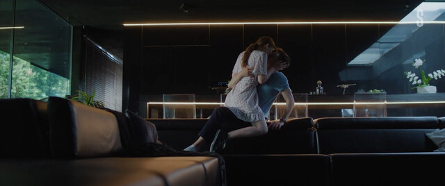 Tina Stojilkovic sexy – Mnogogranniki s01e07 (2024)