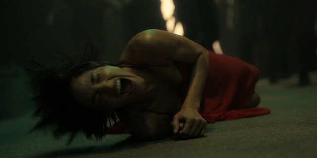 Sofia Boutella sexy – The Killer's Game (2024)