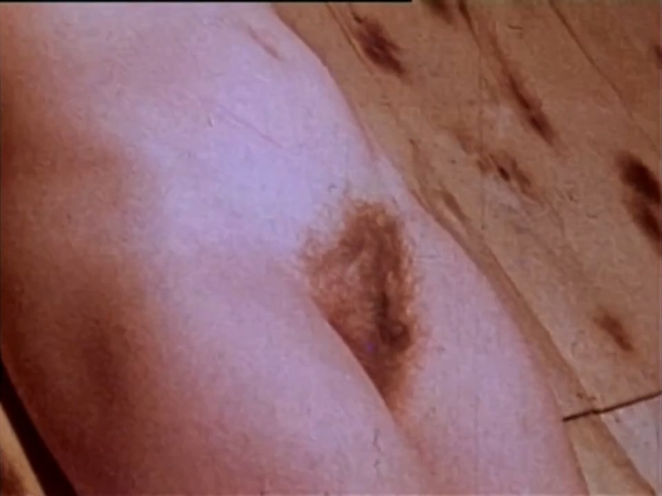 Natalya Surkova nude – KlounAda (1989)