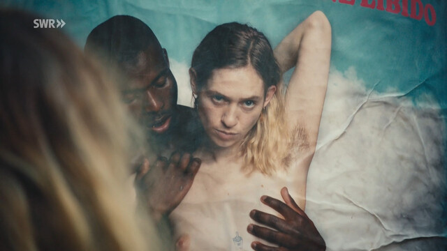 Lia von Blarer nude – Bad Influencer s01e03 (2024)