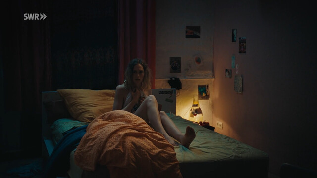 Lia von Blarer nude – Bad Influencer s01e01 (2024)