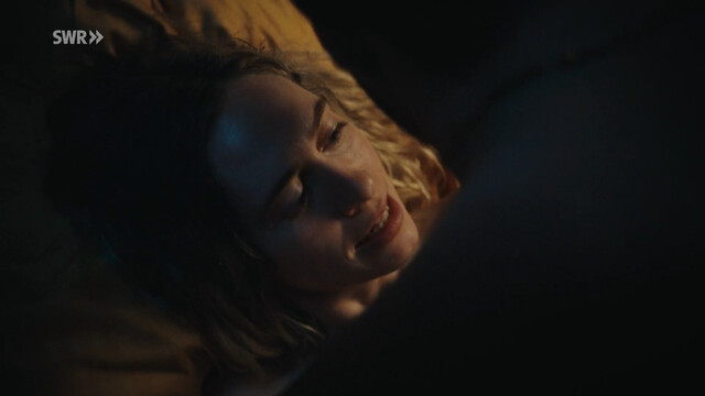 Lia von Blarer nude – Bad Influencer s01e01 (2024)