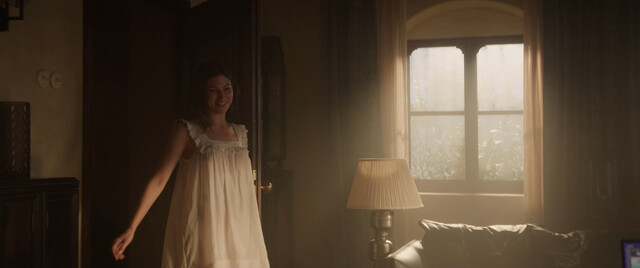 Úrsula Corberó sexy – The Day of the Jackal s01e01-02 (2024)