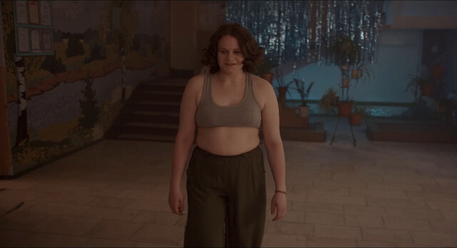 Rimma Latysheva sexy – Khuzhe vsekh (2024)