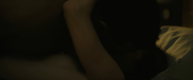 Alona Tal nude – Cross s01e06 (2024)