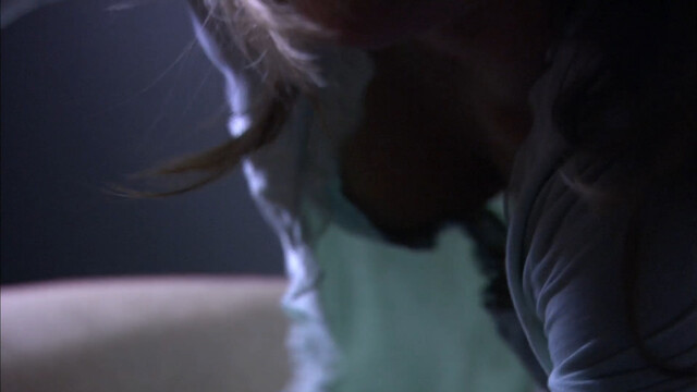 Natasha Henstridge sexy – Widow On The Hill (2005)