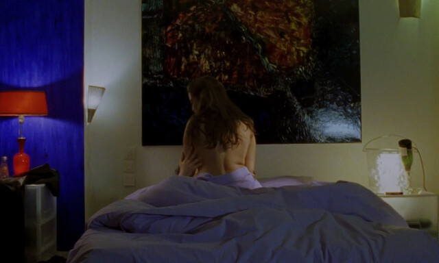 Vahina Giocante nude – Alive (Vivante) (2002)