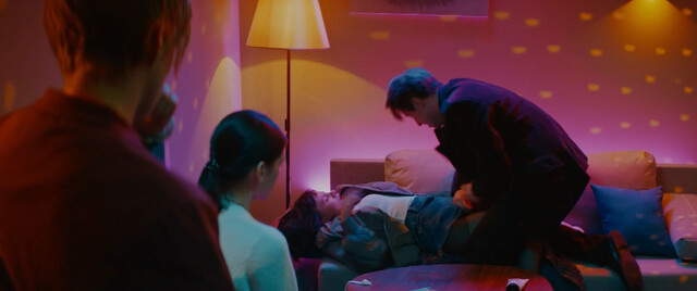 Anastasiya Krasovskaya sexy – Dayte shou (Give a Show) s01e03 (2024)