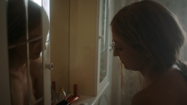 Alba Rohrwacher nude – My Brilliant Friend (L'amica geniale) s04e09 (2024)