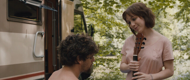 Eugénie Anselin sexy – Mobile Home (2012)