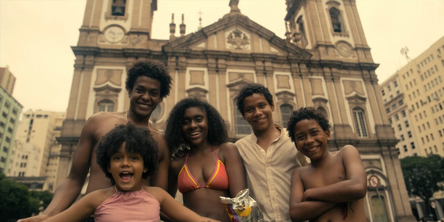 Maria Antônia Ibraim sexy – Children of the Church Steps (Os Quatro da Candelária) s01e01-04 (2024)