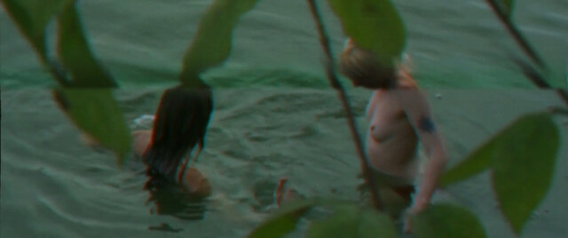 Cindy Danel nude – Loki dort (2012)