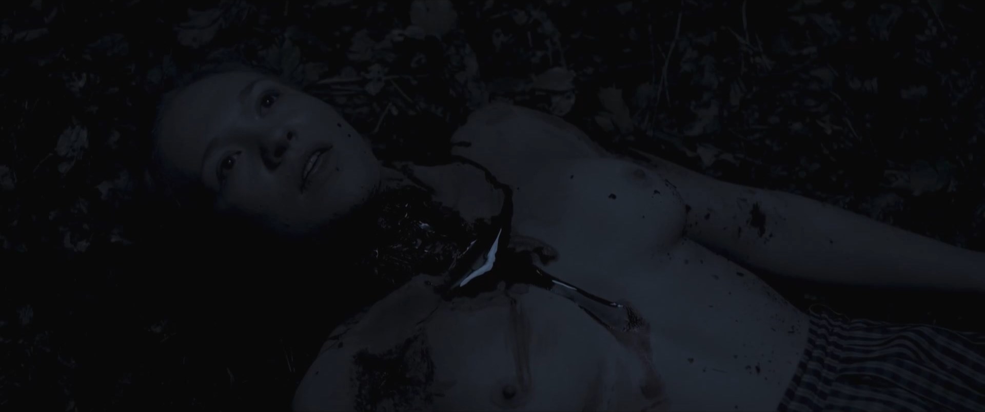 Rebecca Luft nude – Hundswut (2024)