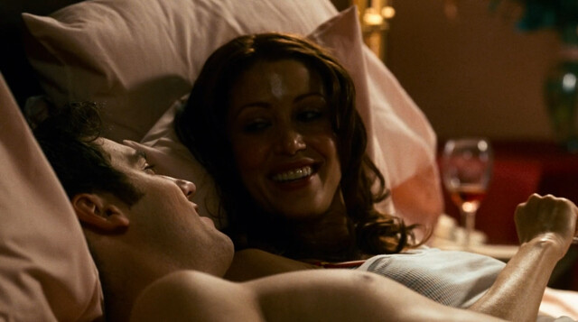 Shannon Elizabeth sexy – Deal (2008)