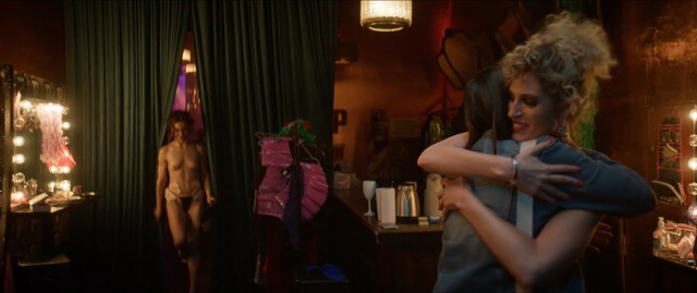 Svetlana Ivanova sexy – El Ruso s01e04-06 (2024)