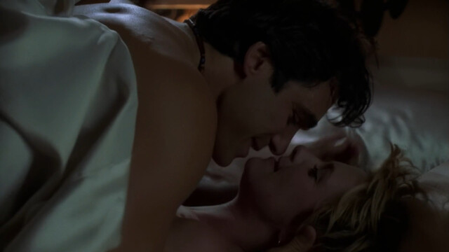 Amanda Tapping nude – The Void (2001)