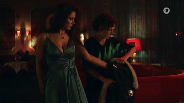 Bella Dayne sexy – Tatort e1201 (2022)