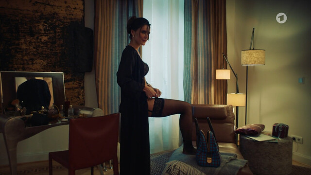 Bella Dayne sexy – Tatort e1201 (2022)