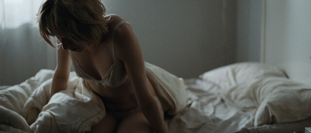 Sonja Richter nude – Bad Faith (Ond tro) (2010)