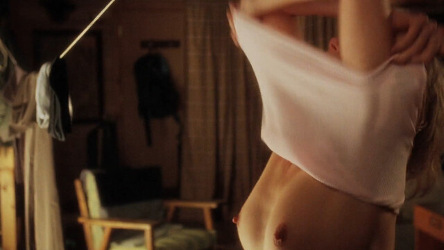 Ursula Karven nude – Con Express (Ekspres śmierci) (2002)