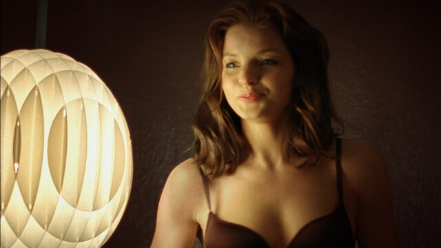 Yvonne Catterfeld nude – Schatten der Gerechtigkeit (2009)