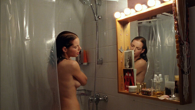 Yvonne Catterfeld nude – Schatten der Gerechtigkeit (2009)