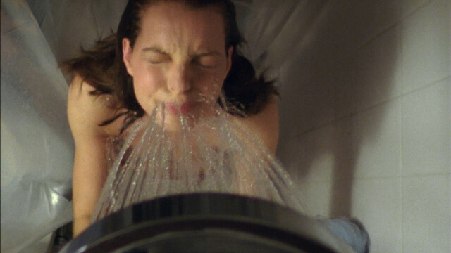 Yvonne Catterfeld nude – Schatten der Gerechtigkeit (2009)