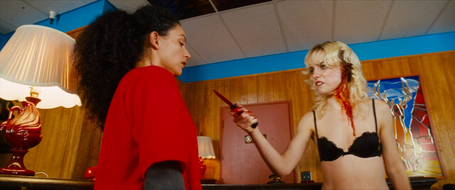 Willa Fitzgerald sexy – Strange Darling (2023)