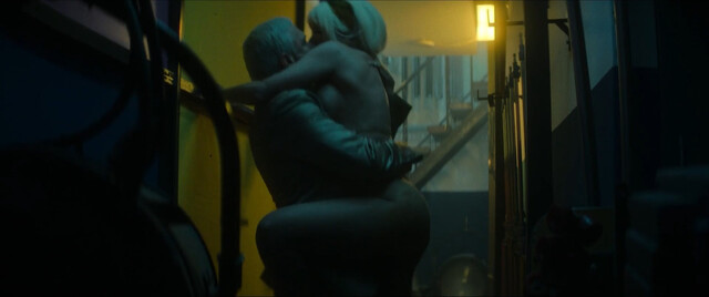 Mónica Ayos nude – El hombre que amaba los platos voladores (The Man Who Loved UFOs) (2024)