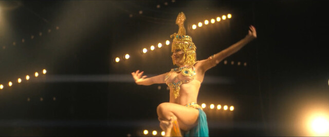 Mónica Ayos nude – El hombre que amaba los platos voladores (The Man Who Loved UFOs) (2024)