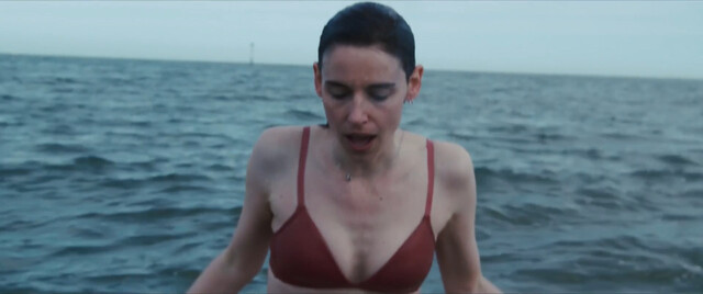 Bérangère McNeese nude – Marée Haute (2023)