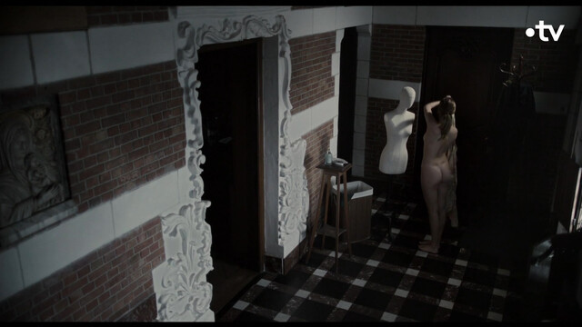 Ludmilla Makowski nude – Mouton noir (2022)