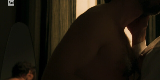 Ambra Angiolini nude – Sempre al tuo fianco s01e03,e07 (2024)