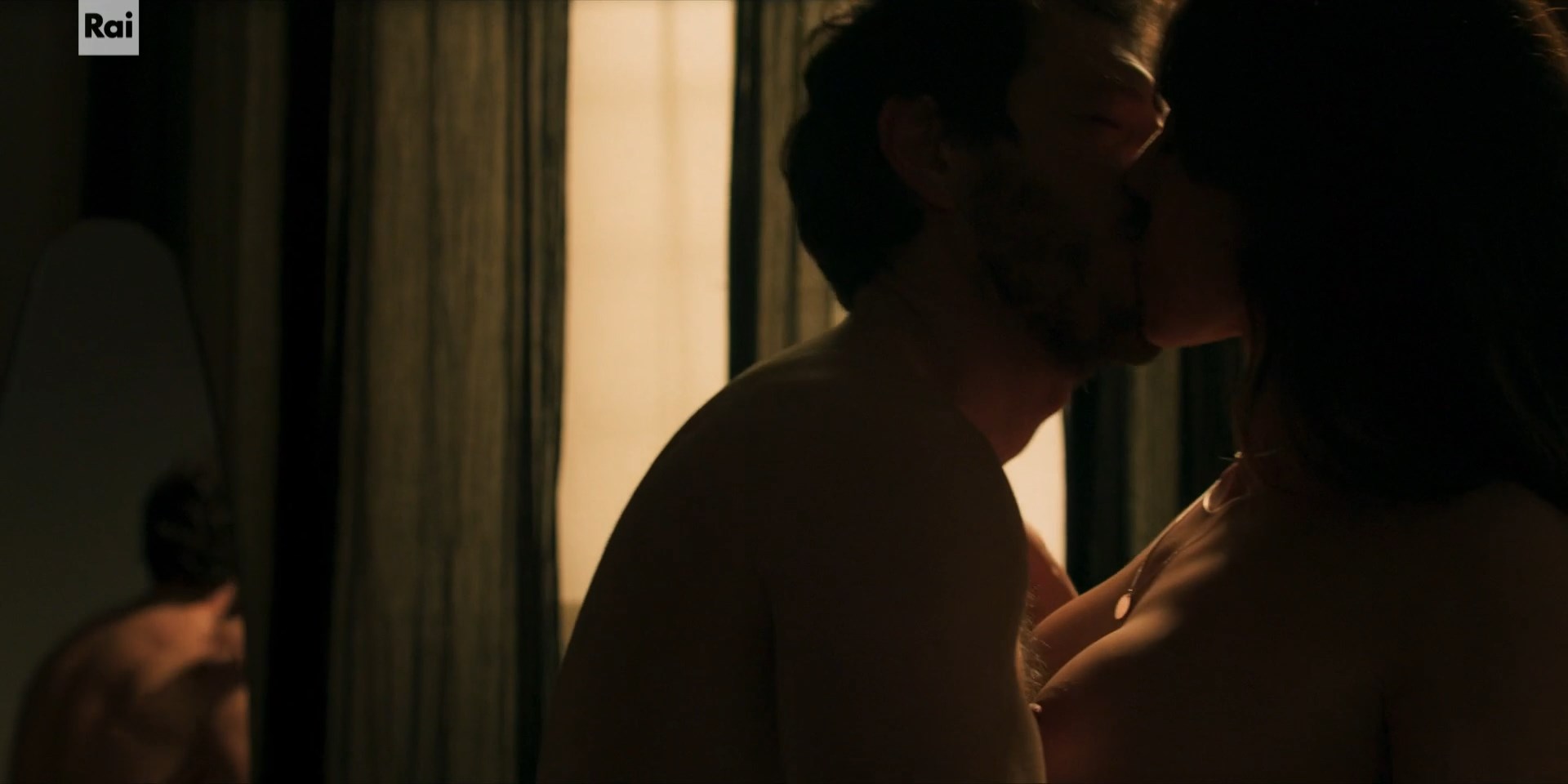 Ambra Angiolini nude – Sempre al tuo fianco s01e03,e07 (2024)