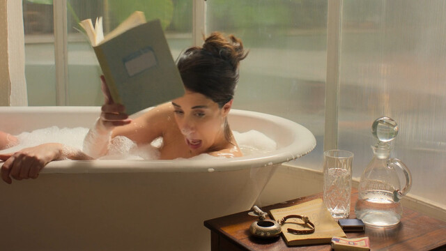 Elisa Zulueta sexy – In Her Place (El lugar de la otra) (2024)