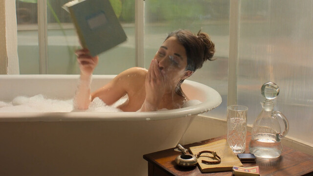 Elisa Zulueta sexy – In Her Place (El lugar de la otra) (2024)