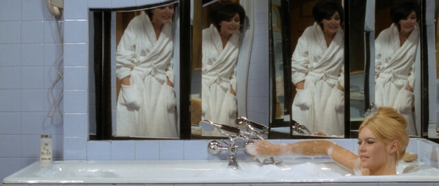 Brigitte Bardot nude – Two Weeks in September (À coeur joie) (1967)