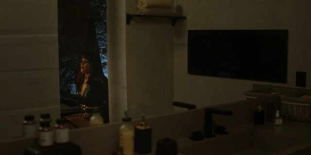 Monica Iozzi sexy – Soap Opera (Novela) s01e01-06 (2023)