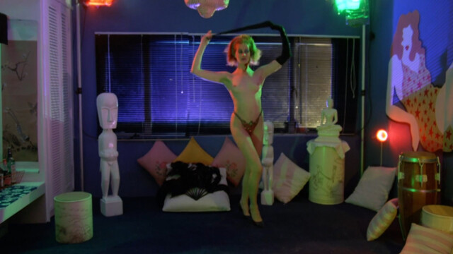 Mabel Kwong nude – Sex Beyond the Grave (Fung lau yuen gwai) (1984)