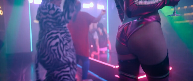 Aglaya Tarasova sexy – Topolinyy pukh (2024)