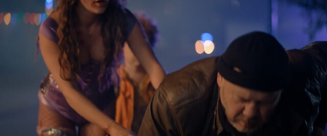 Aglaya Tarasova sexy – Topolinyy pukh (2024)