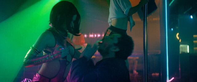 Aglaya Tarasova sexy – Topolinyy pukh (2024)