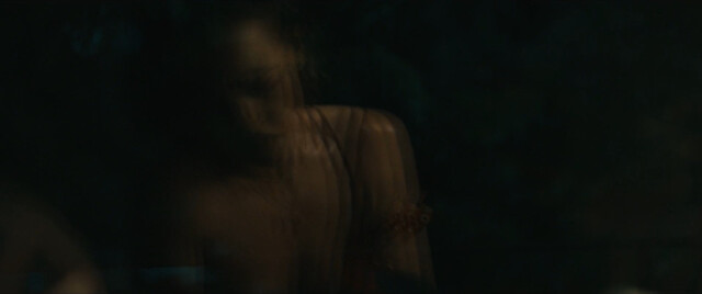 Sarah Mahita sexy – Albträumer (2020)