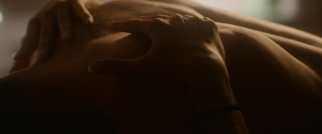 Shailene Woodley nude – Killer Heat (2024)