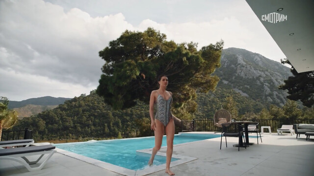 Anastasiya Dvoryanskaya sexy – Tsvet granata s01e01-04 (2024)