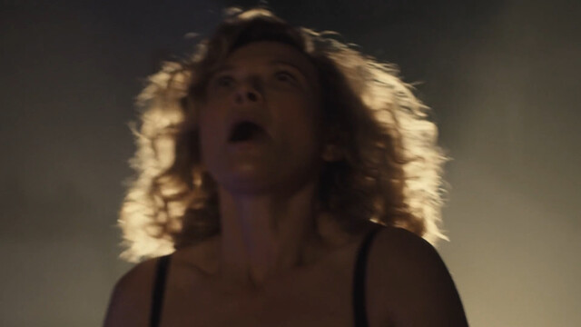 Leeanna Walsman sexy – Human Error s01e02 (2024)