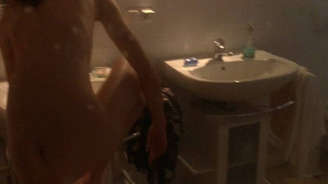 Natalia Belitski nude – Tatort e725 (2009)